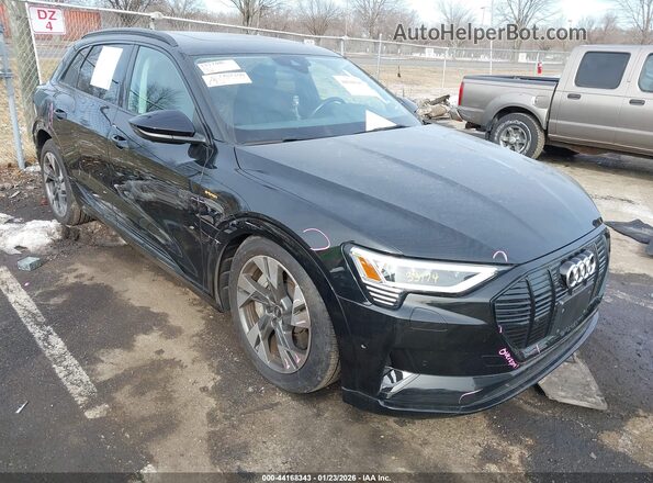 WA1AAAGE7MB009386 2021 AUDI E-TRON Black Передня права чверть