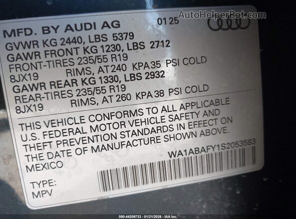 WA1ABAFY1S2053583 2025 AUDI Q5 Black Widok komory silnika