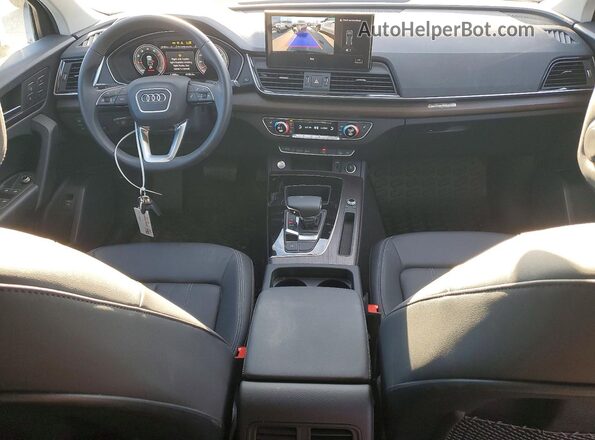 WA1ABAFY6S2027268 2025 AUDI Q5 Черный Вид панели приборов