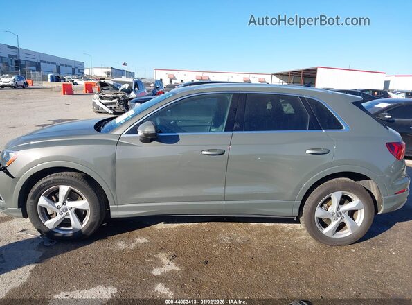 WA1AECF31K1067920 2019 AUDI Q3 Серый Панорамный вид салона 360°