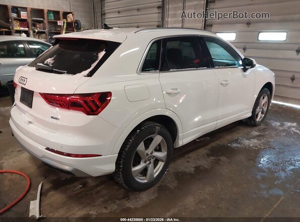 WA1AECF36K1068819 2019 AUDI Q3 White Задня права чверть