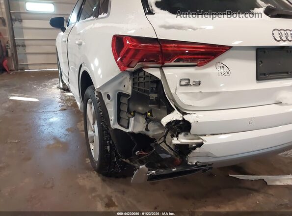 WA1AECF36K1068819 2019 AUDI Q3 White Вид спереду