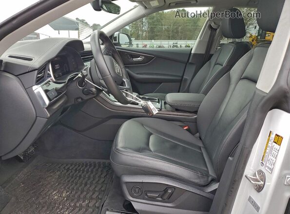 WA1AVBF16PD029923 2023 AUDI Q8 White წინა სალონის ხედი