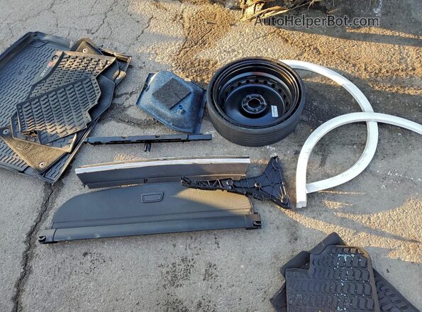 WA1B4AFY1P2034778 2023 AUDI SQ5 Белый Вид наклейки с VIN-кодом