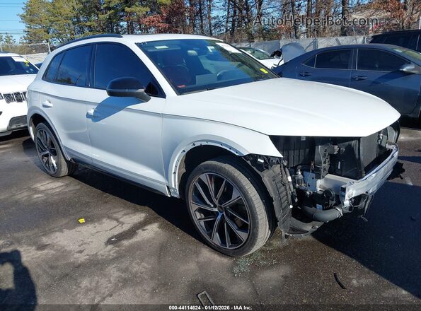 WA1B4AFY2R2042715 2024 AUDI SQ5 Белый Передняя правая четверть
