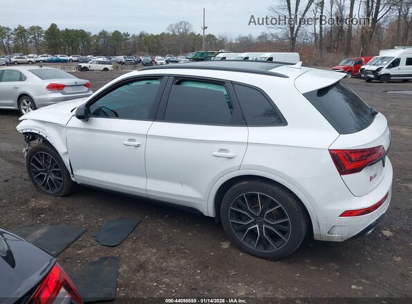 WA1B4AFY6R2119618 2024 AUDI SQ5 White Widok wnętrza 360 stopni