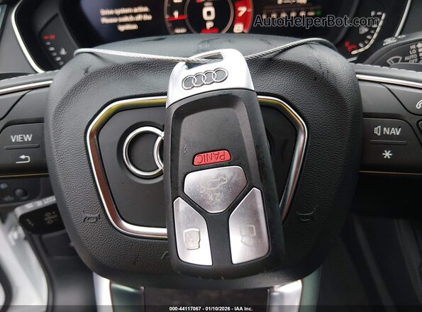WA1B4AFY7L2025173 2020 AUDI SQ5 White Вид панелі приладів