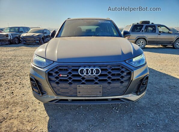 WA1B4AFY8M2024180 2021 AUDI SQ5 Серый Вид спереди