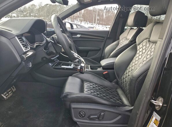 WA1B4AFY8P2083122 2023 AUDI SQ5 Черный Вид салона спереди