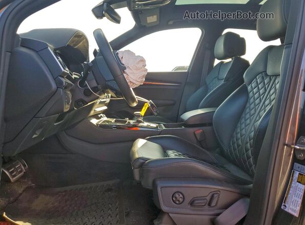 WA1B4AFY9R2095542 2024 AUDI SQ5 Серый Вид салона спереди
