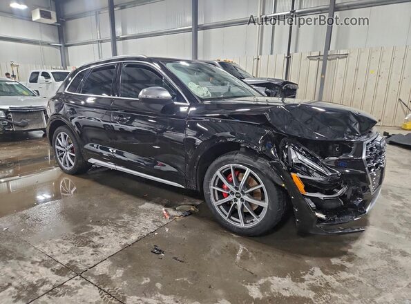 WA1B4AFY9R2102702 2024 AUDI SQ5 Черный Передняя правая четверть