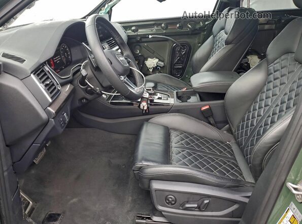 WA1B4BFY5P2014636 2023 AUDI SQ5 Зеленый Вид салона спереди