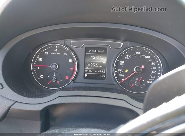 WA1BCCFSXJR013257 2018 AUDI Q3 Синий Вид задних сидений
