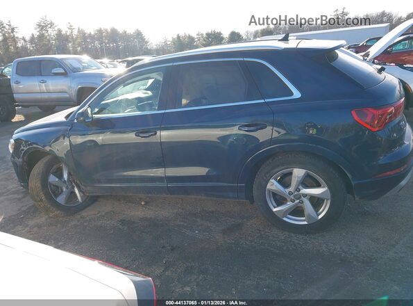 WA1BECF39K1066681 2019 AUDI Q3 Dark Blue Панорамный вид салона 360°
