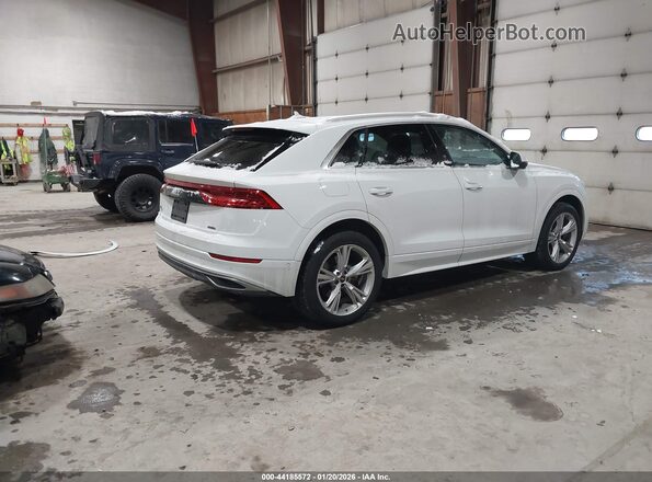 WA1BVBF16ND017496 2022 AUDI Q8 Белый Задняя правая четверть
