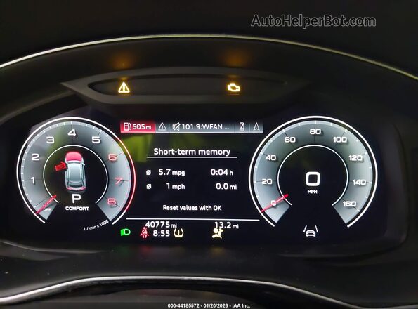 WA1BVBF16ND017496 2022 AUDI Q8 Белый Вид задних сидений