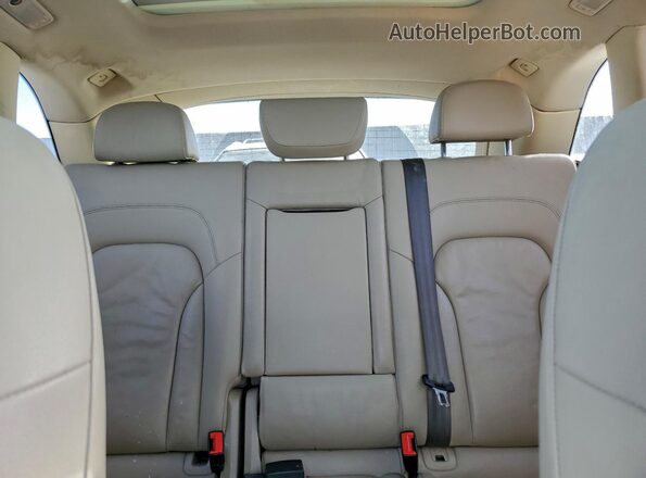 WA1C2AFP7GA088108 2016 AUDI Q5 White Vista de los asientos traseros