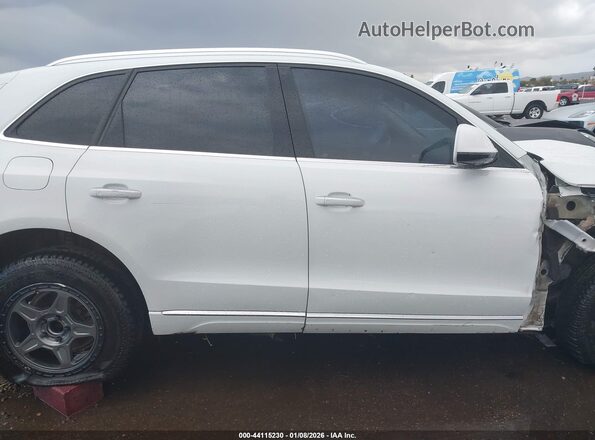 WA1C2AFP7HA063422 2017 AUDI Q5 White Widok zestawu wskaźników