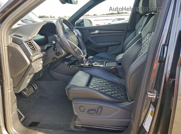 WA1C4AFY3P2079709 2023 AUDI SQ5 Серый Вид салона спереди