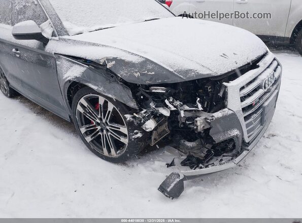 WA1C4AFY7J2076917 2018 AUDI SQ5 Gray Widok z przodu