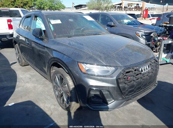 WA1C4AFY9N2023190 2022 AUDI SQ5 Серый Передняя правая четверть
