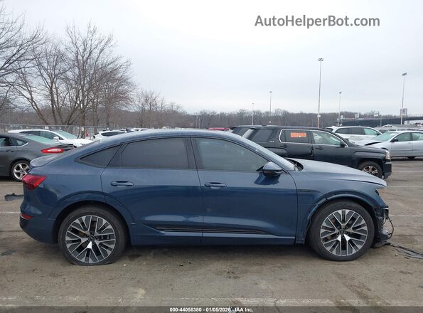 WA1CAAGE7RB039374 2024 AUDI Q8 E-TRON Синий Вид задней части салона