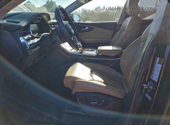 WA1CVAF14KD048191 2019 AUDI Q8 Black Вид салону спереду
