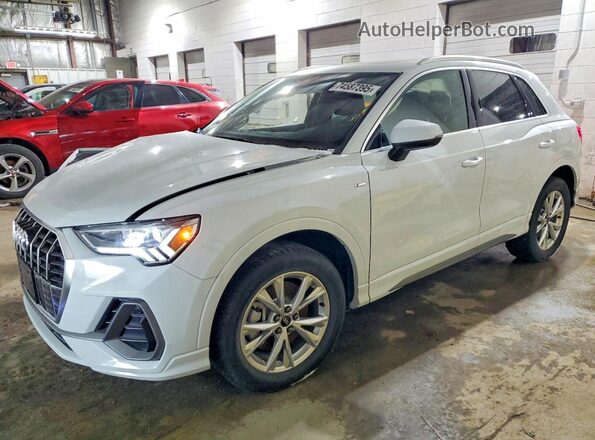 WA1DECF32S1061430 2025 AUDI Q3 Белый Передняя левая четверть