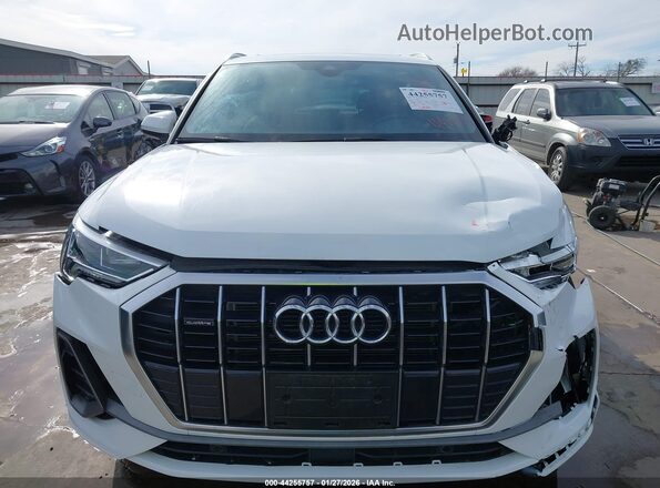 WA1DECF39P1136664 2023 AUDI Q3 Белый Вид задней части салона