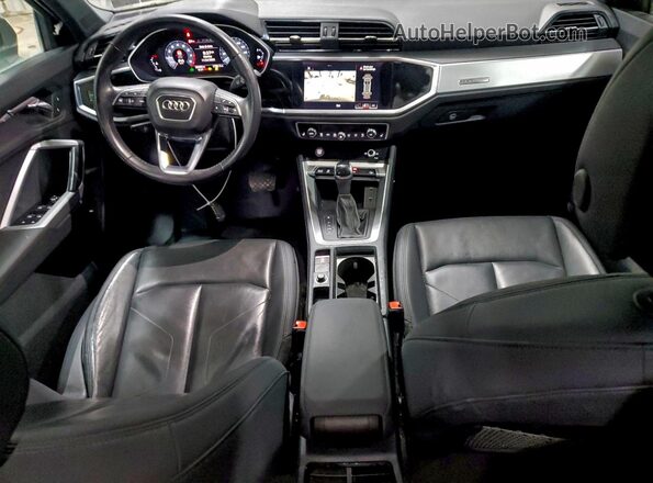 WA1DECF3XK1085152 2019 AUDI Q3 Gray Dashboard view