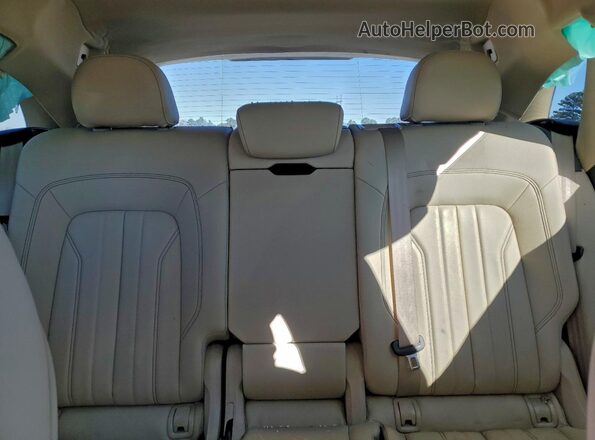 WA1EAAFY1N2095860 2022 AUDI Q5 Серый Вид задних сидений
