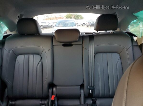 WA1EAAFYXP2111153 2023 AUDI Q5 Black Vista de los asientos traseros