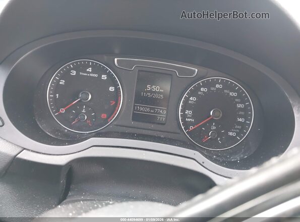 WA1ECCFS1HR003496 2017 AUDI Q3 Black 