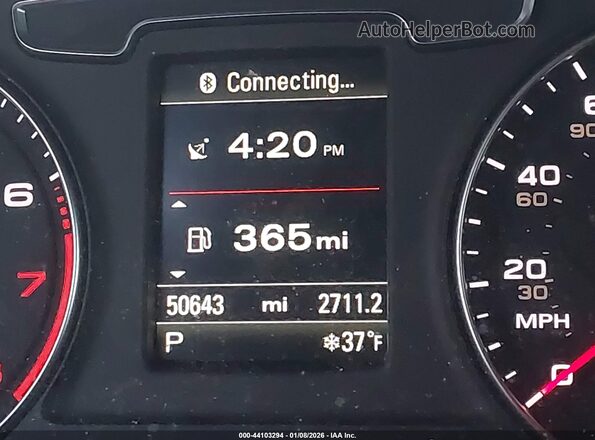 WA1ECCFS5JR024759 2018 AUDI Q3 Silver 
