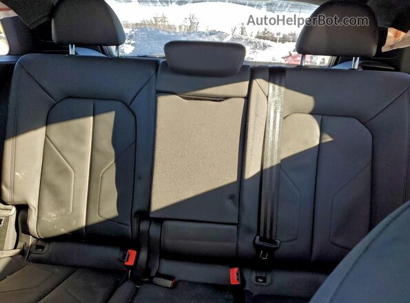 WA1EECF31M1044089 2021 AUDI Q3 Синий Вид задних сидений