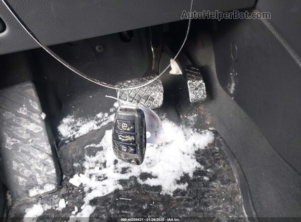 WA1EECF31R1174302 2024 AUDI Q3 Gray Widok deski rozdzielczej