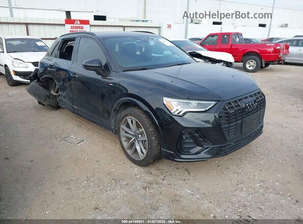 WA1EECF32N1054695 2022 AUDI Q3 Черный Передняя правая четверть