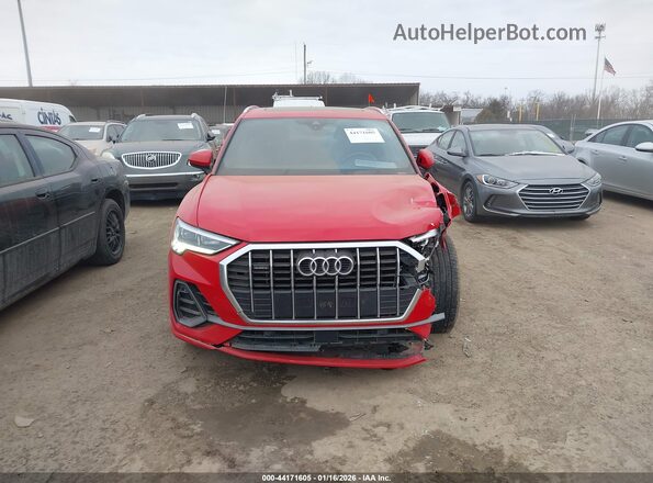 WA1EECF37L1114614 2020 AUDI Q3 Red Vista del cuadro de instrumentos