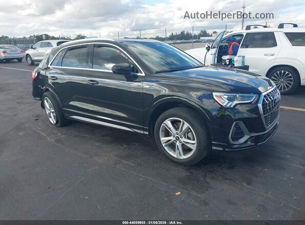 WA1EECF39N1051891 2022 AUDI Q3 Черный Передняя правая четверть