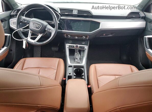 WA1EEDF38N1019729 2022 AUDI Q3 Black Widok deski rozdzielczej