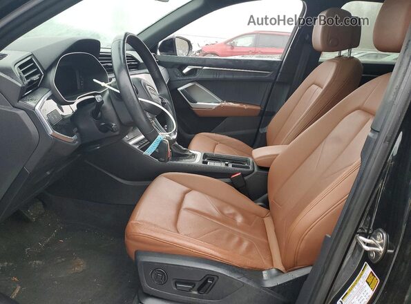 WA1EEDF38N1019729 2022 AUDI Q3 Black Widok wnętrza z przodu