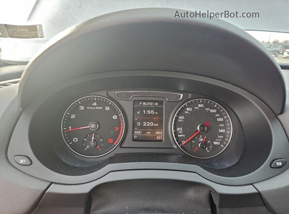 WA1EFCFS0GR021266 2016 AUDI Q3 Silver Widok zestawu wskaźników