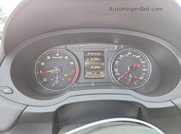 WA1EFCFS2GR011631 2016 AUDI Q3 Silver Vista del cuadro de instrumentos