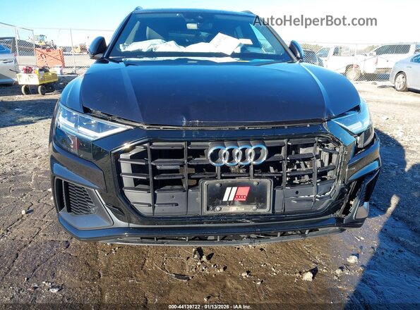 WA1EVAF15LD025030 2020 AUDI Q8 Black Вид щитка приладів