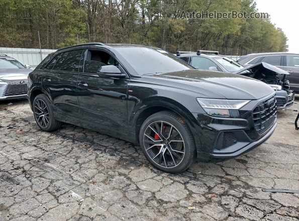 WA1EVBF13ND021857 2022 AUDI Q8 Черный Передняя правая четверть