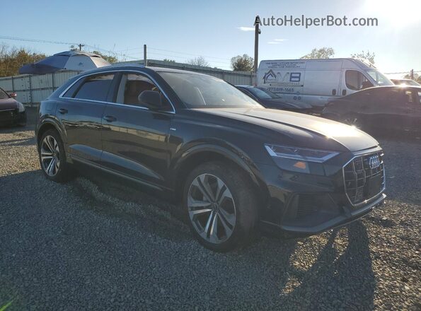 WA1EVBF16ND031864 2022 AUDI Q8 Черный Передняя правая четверть