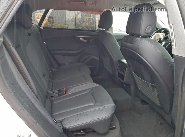 WA1EVBF16PD012928 2023 AUDI Q8 Белый Вид задней части салона