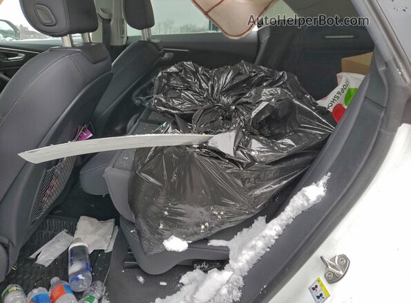 WA1EVBF16PD039675 2023 AUDI Q8 Белый Вид наклейки с VIN-кодом
