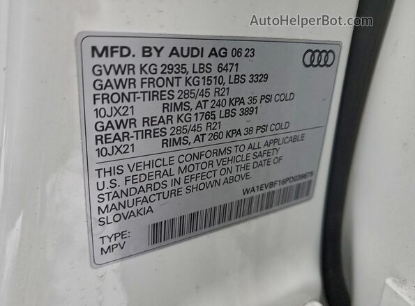 WA1EVBF16PD039675 2023 AUDI Q8 Белый Панорамный вид салона 360°