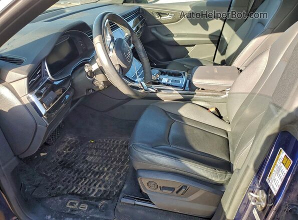 WA1EVBF1XLD015552 2020 AUDI Q8 Синий Вид салона спереди